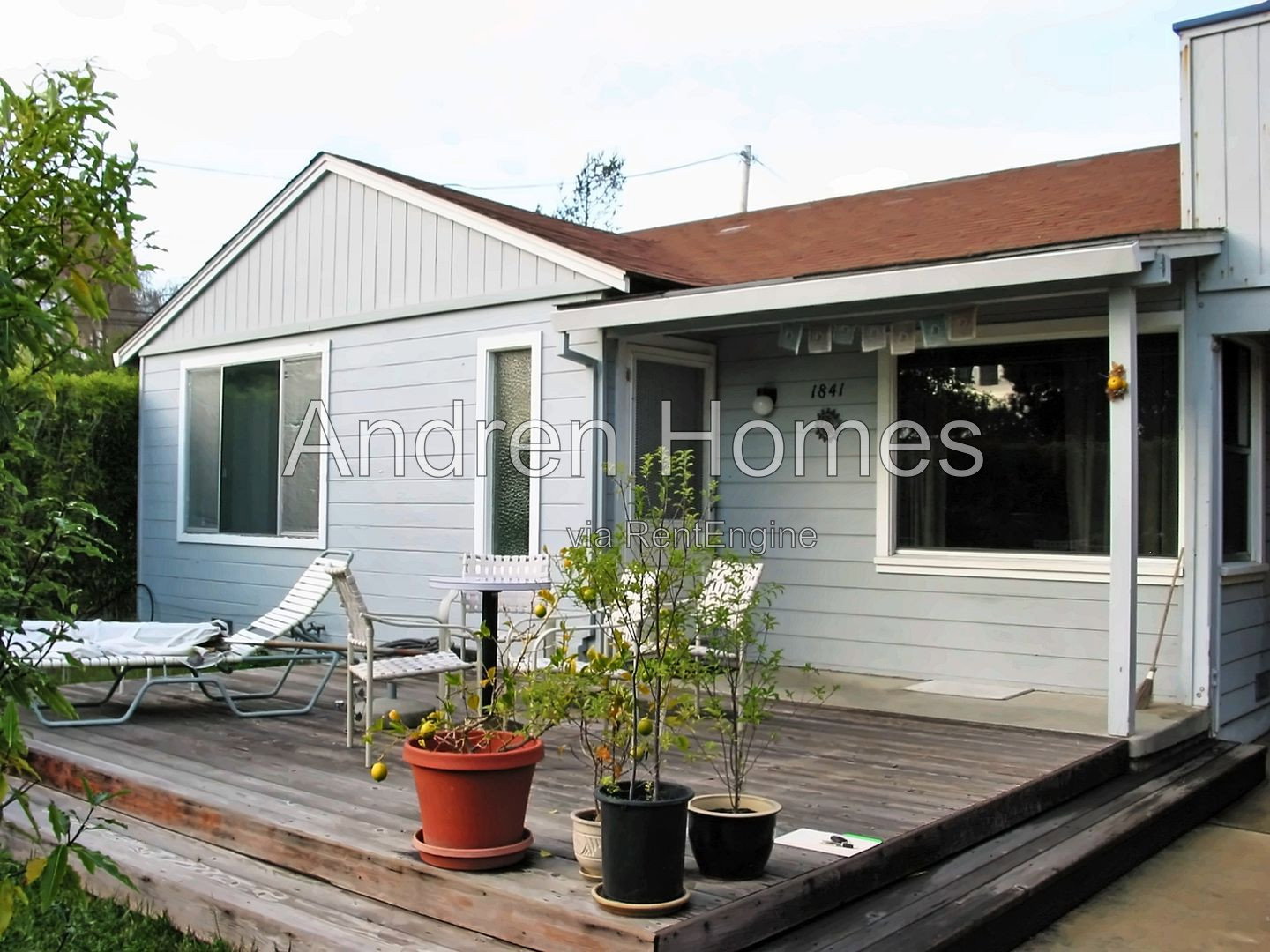 Gallery Image 0