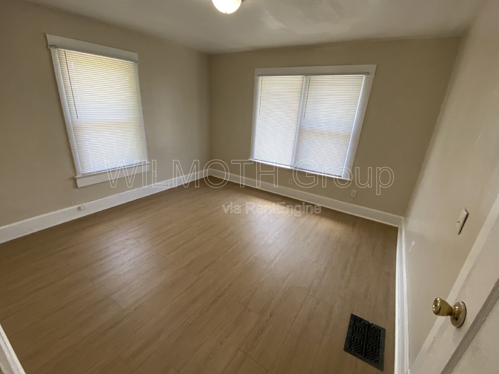 Gallery Image 8