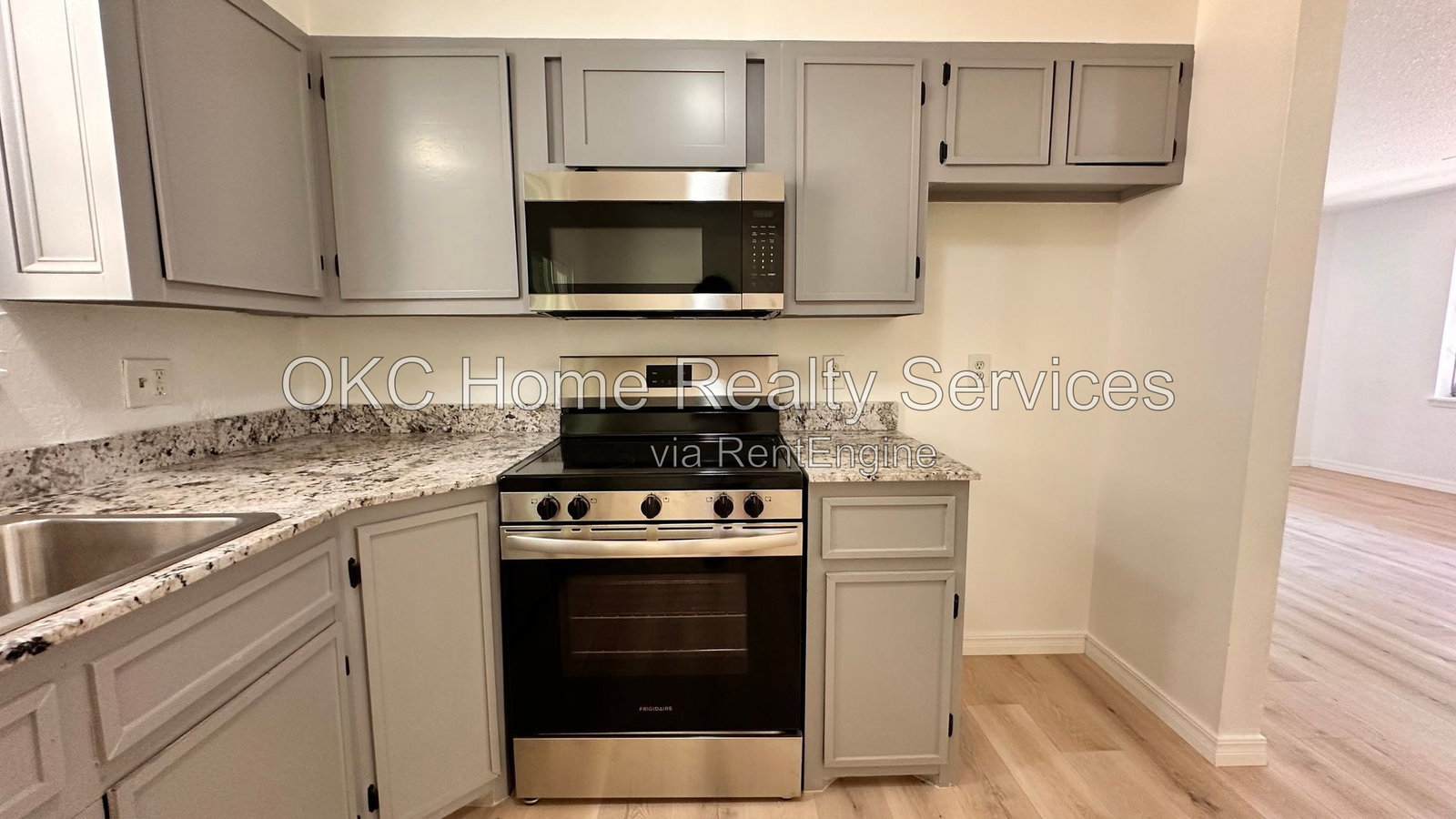 Gallery Image 14