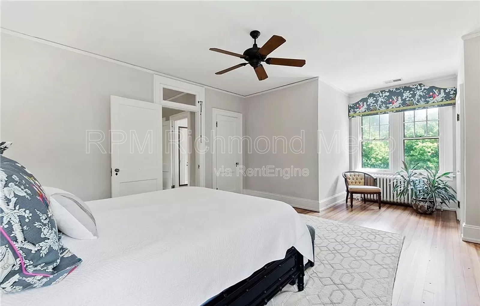 Gallery Image 18