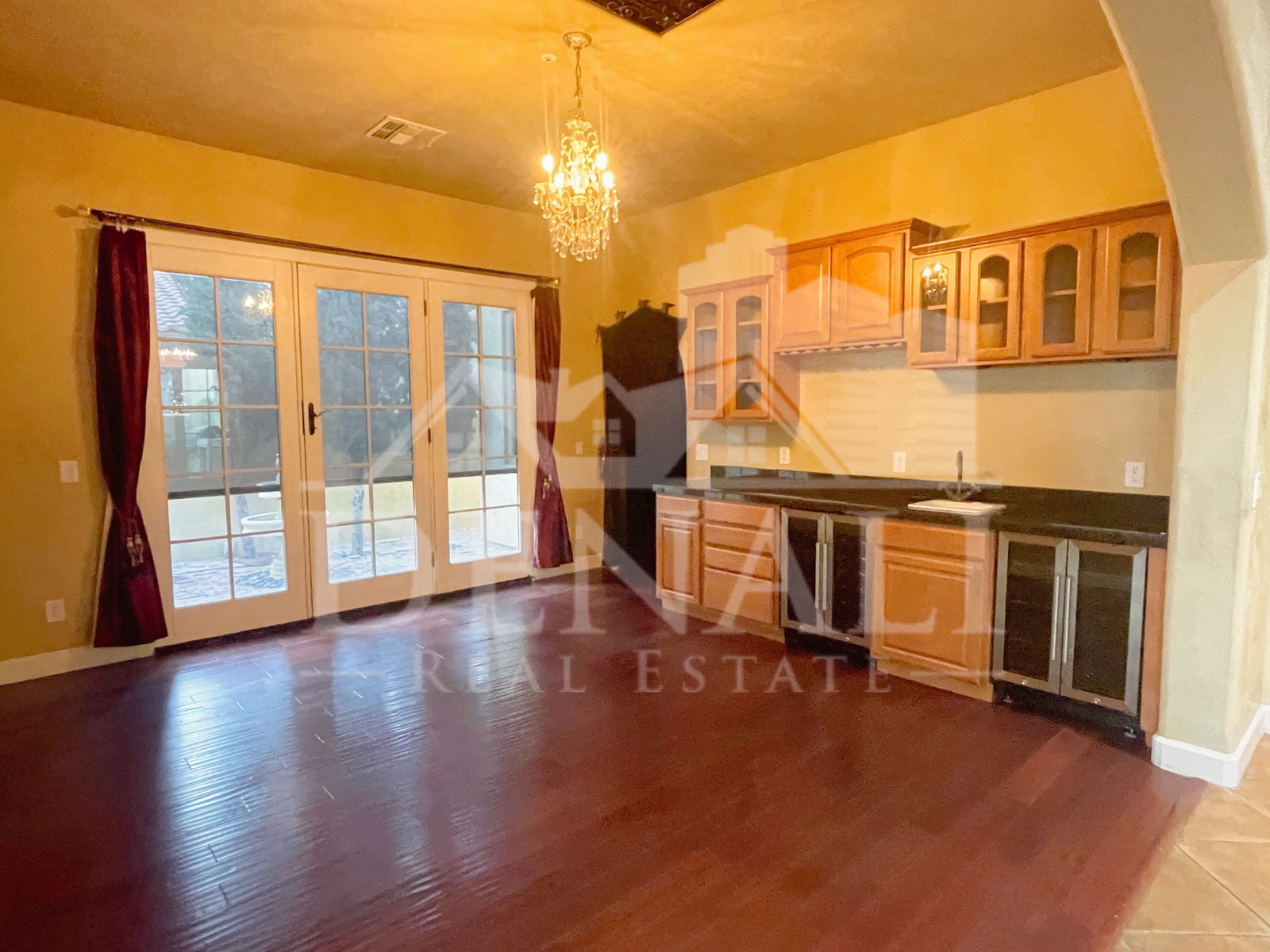 Gallery Image 8