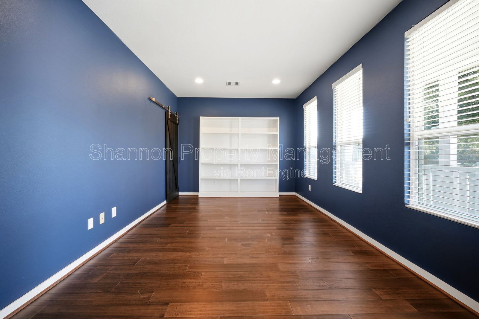 Gallery Image 30