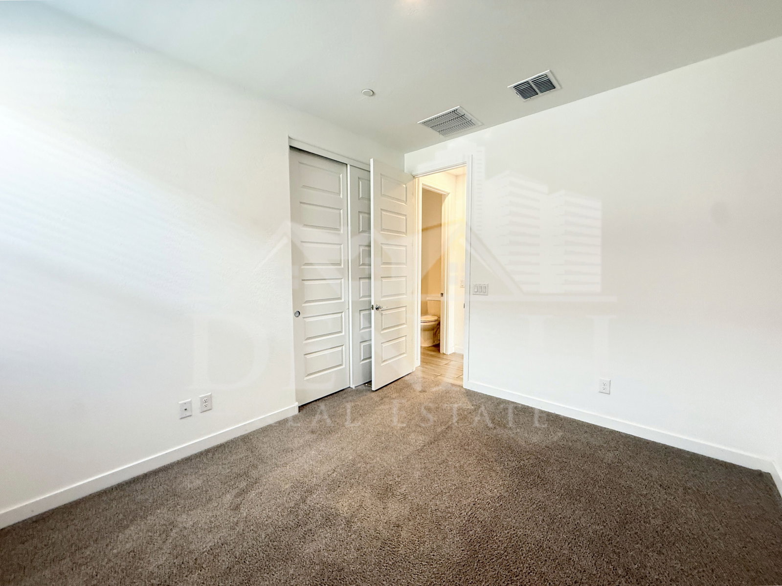 Gallery Image 19