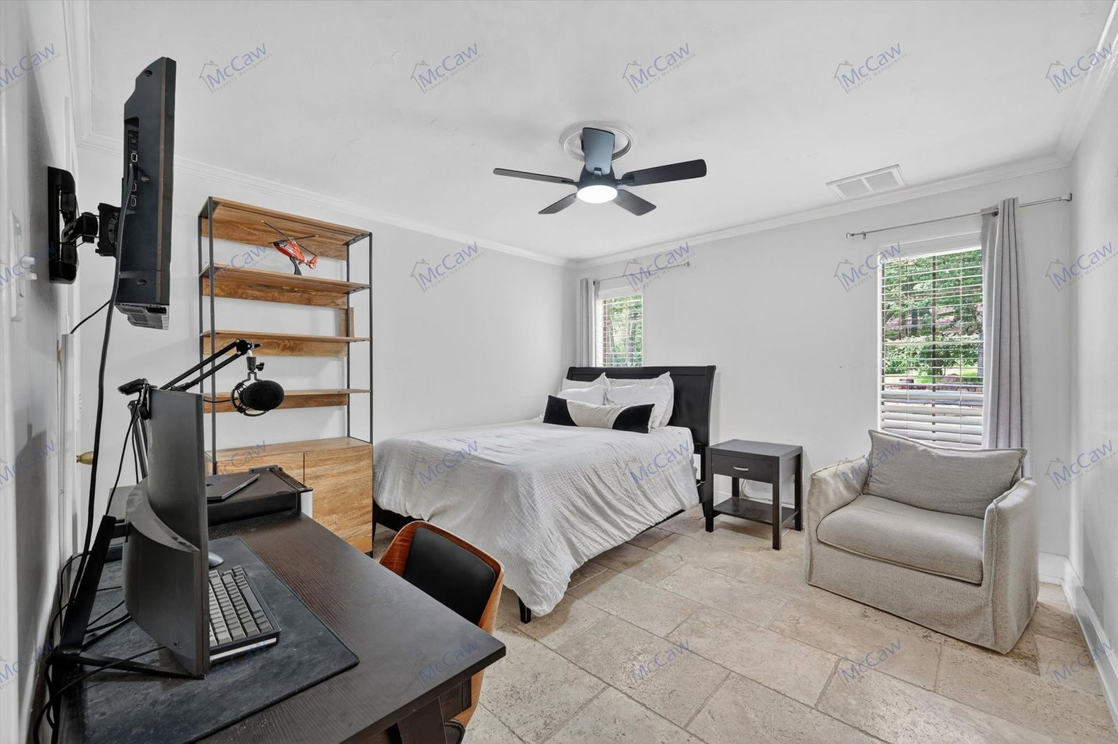 Gallery Image 14