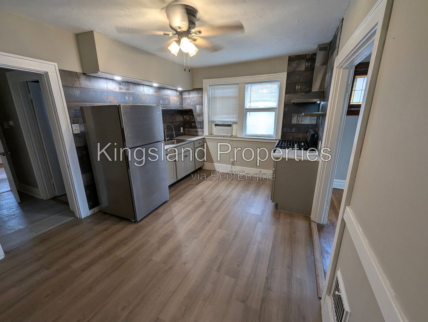 Gallery Image 0