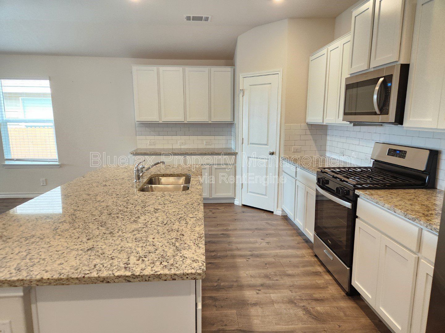 Gallery Image 12