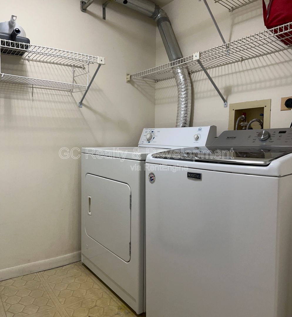Gallery Image 16