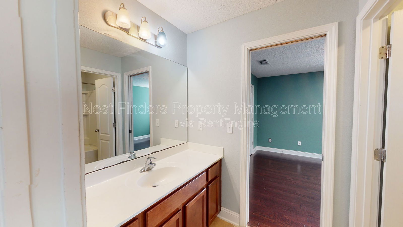Gallery Image 34