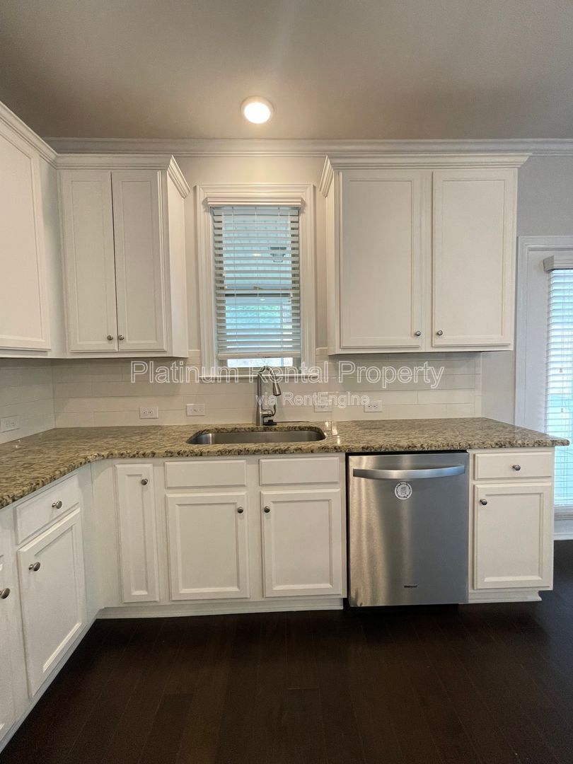 Gallery Image 40