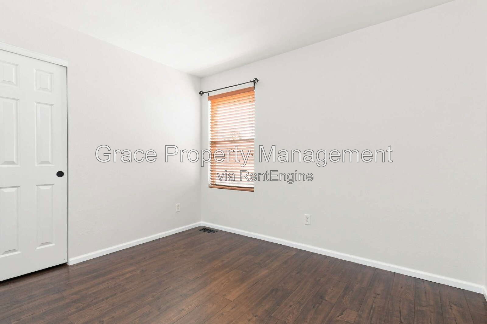 Gallery Image 19