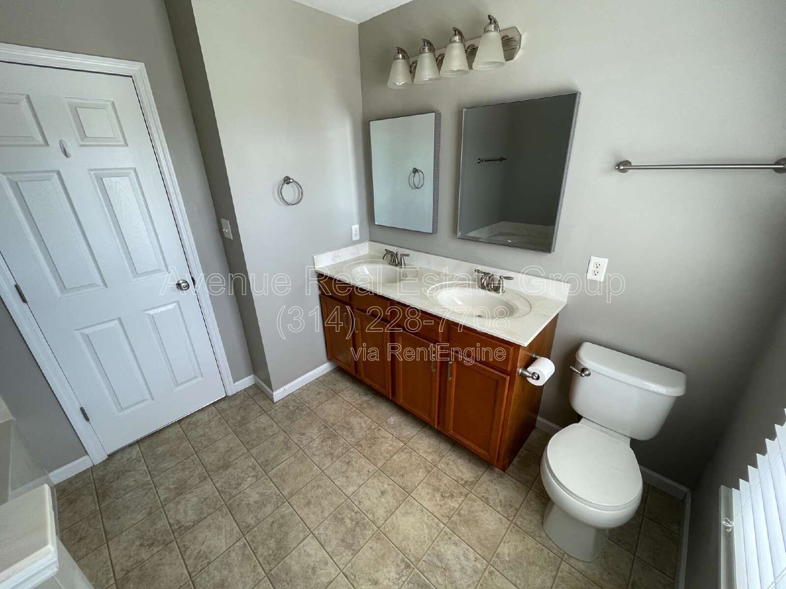 Gallery Image 18