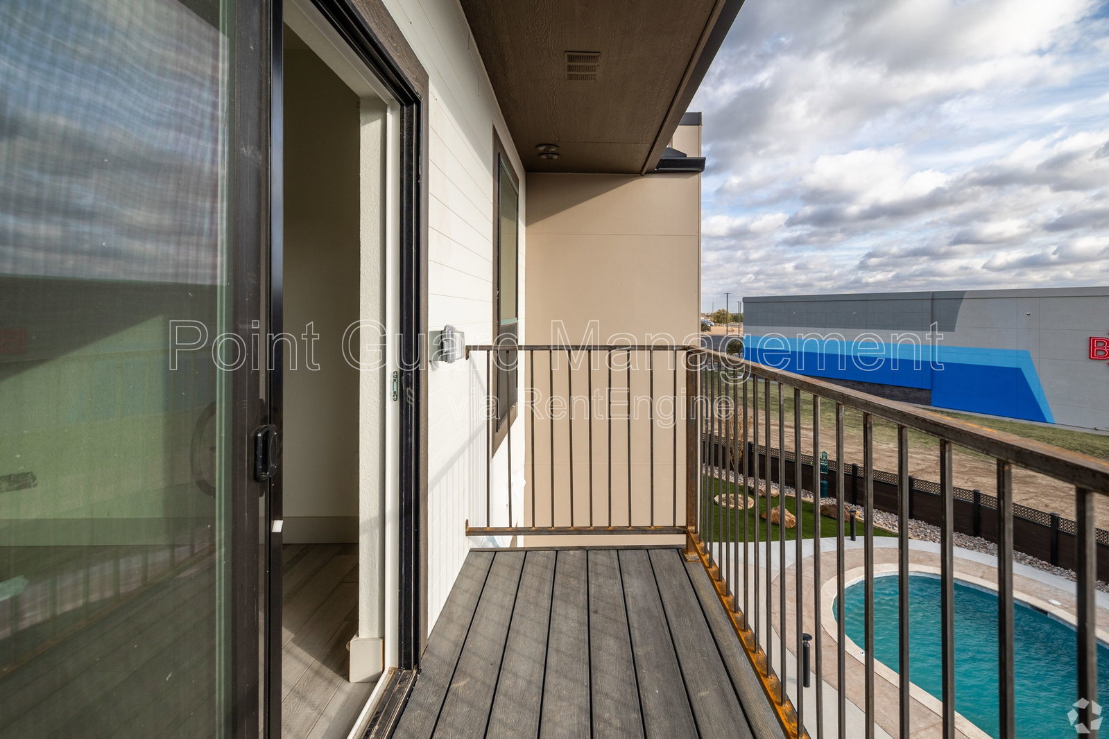 Gallery Image 38