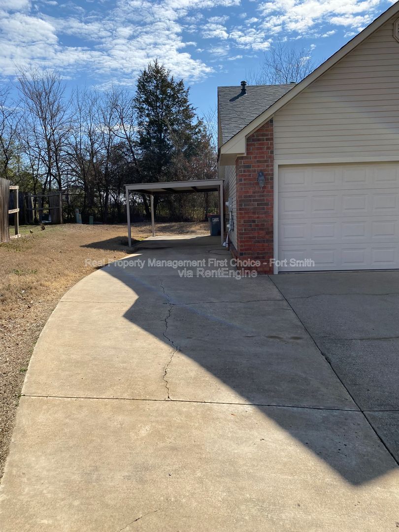 Gallery Image 15