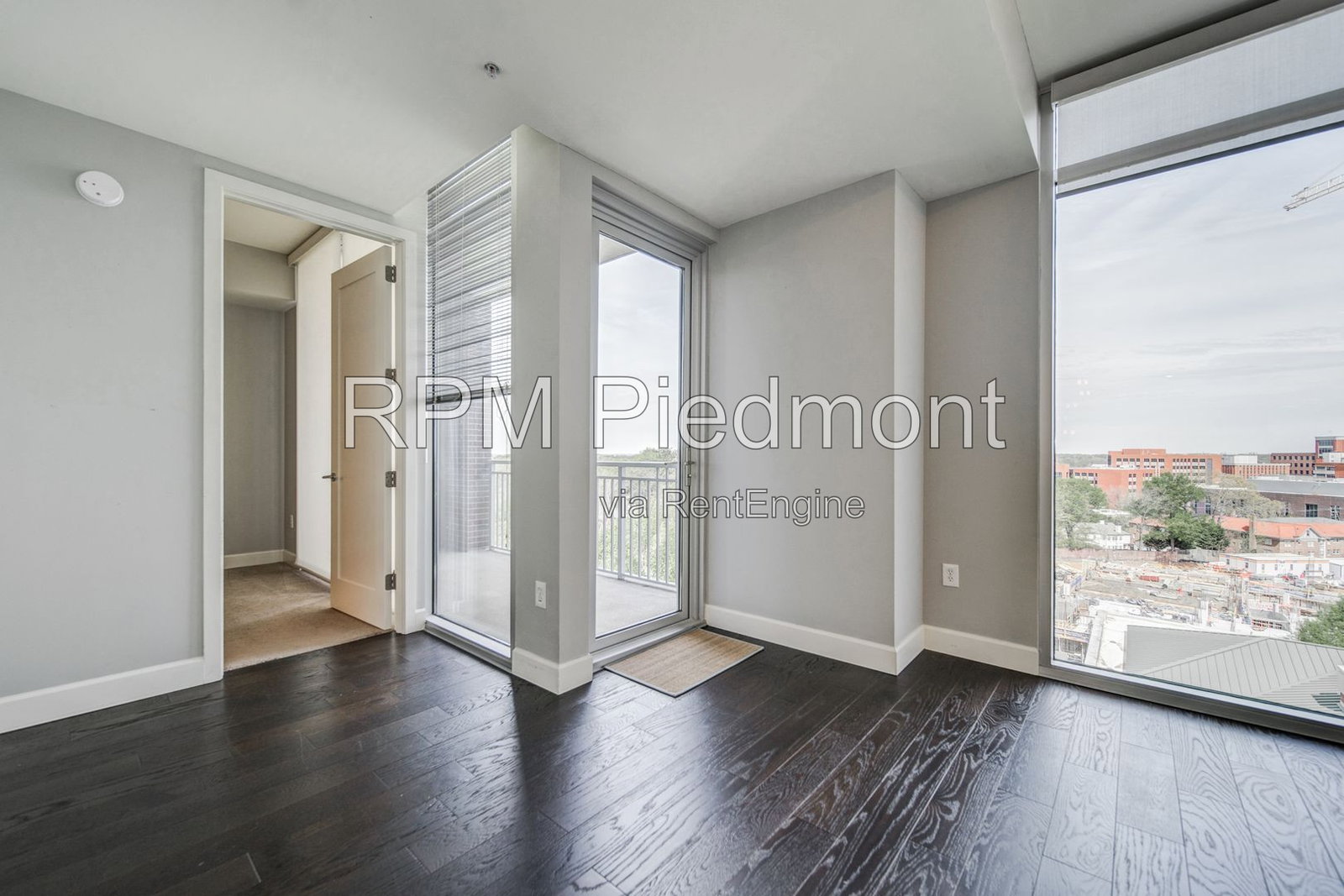 Gallery Image 16