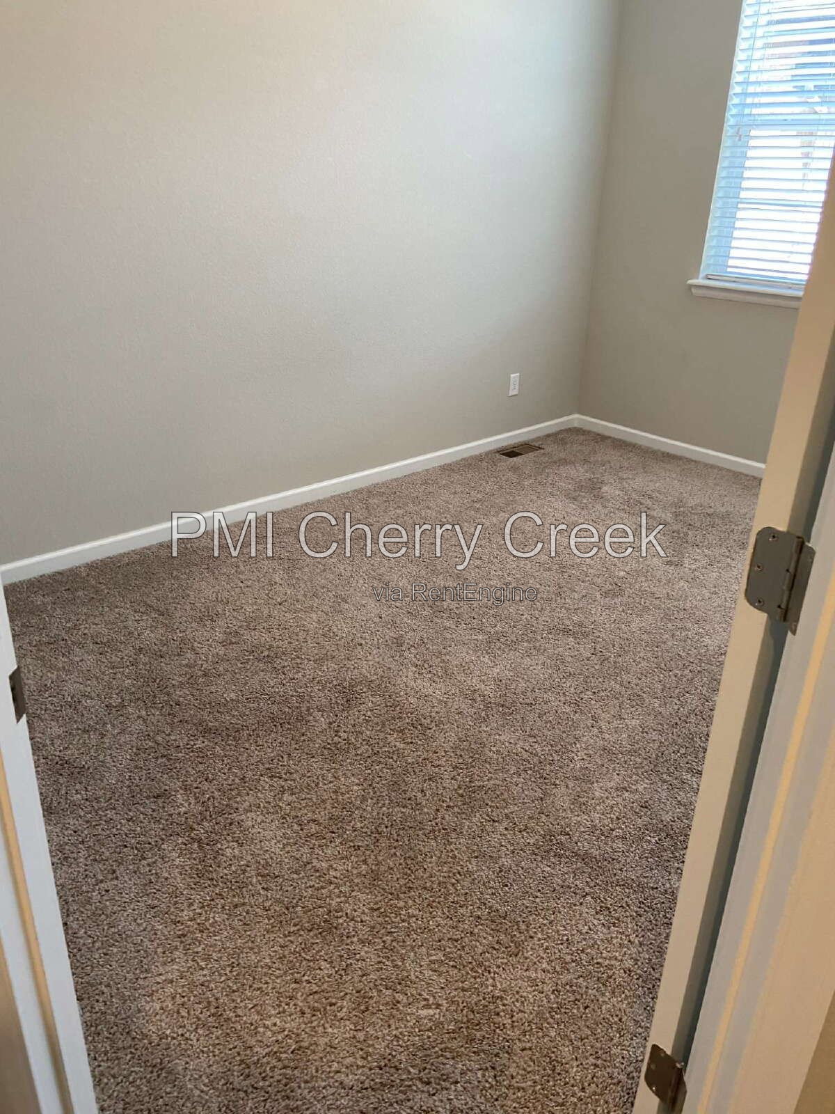 Gallery Image 52