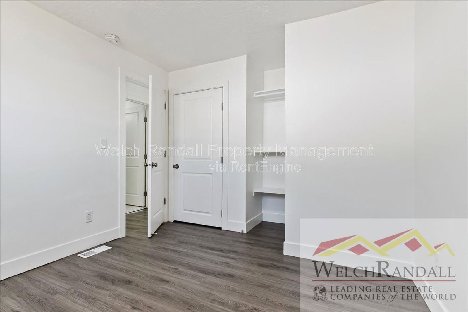 Gallery Image 16
