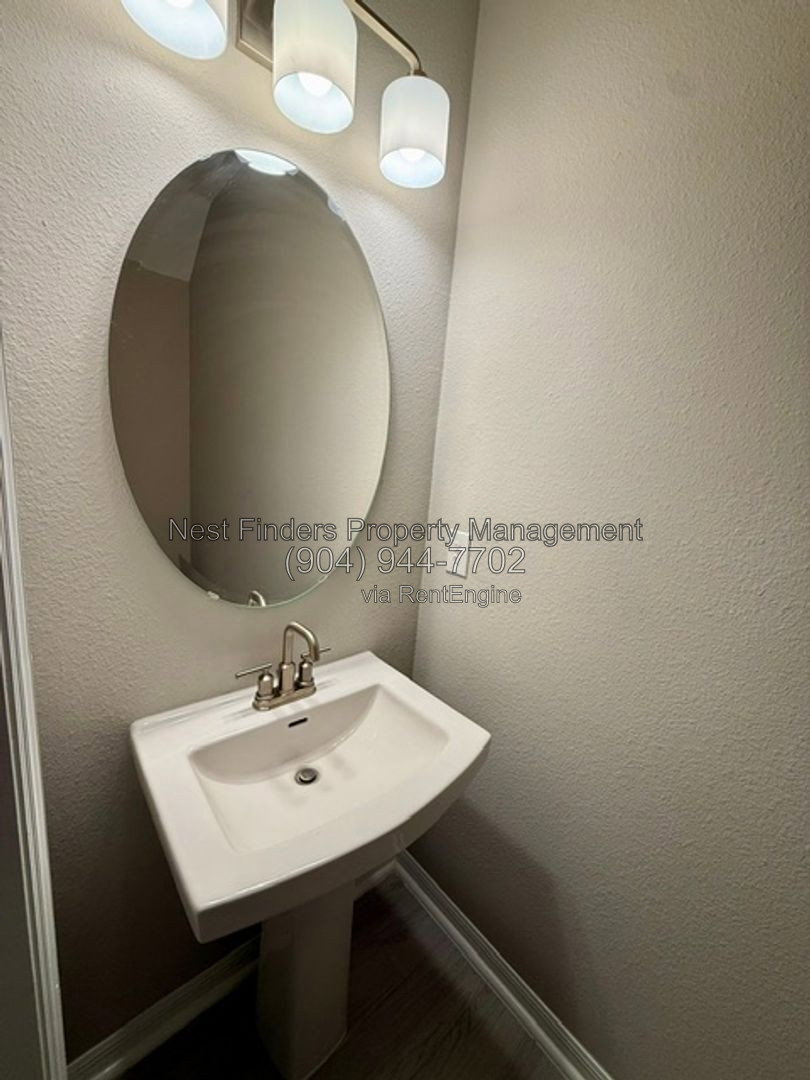 Gallery Image 18