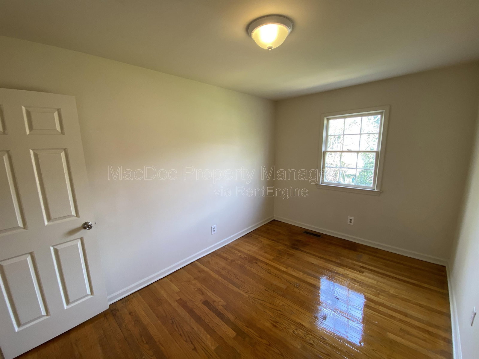 Gallery Image 17