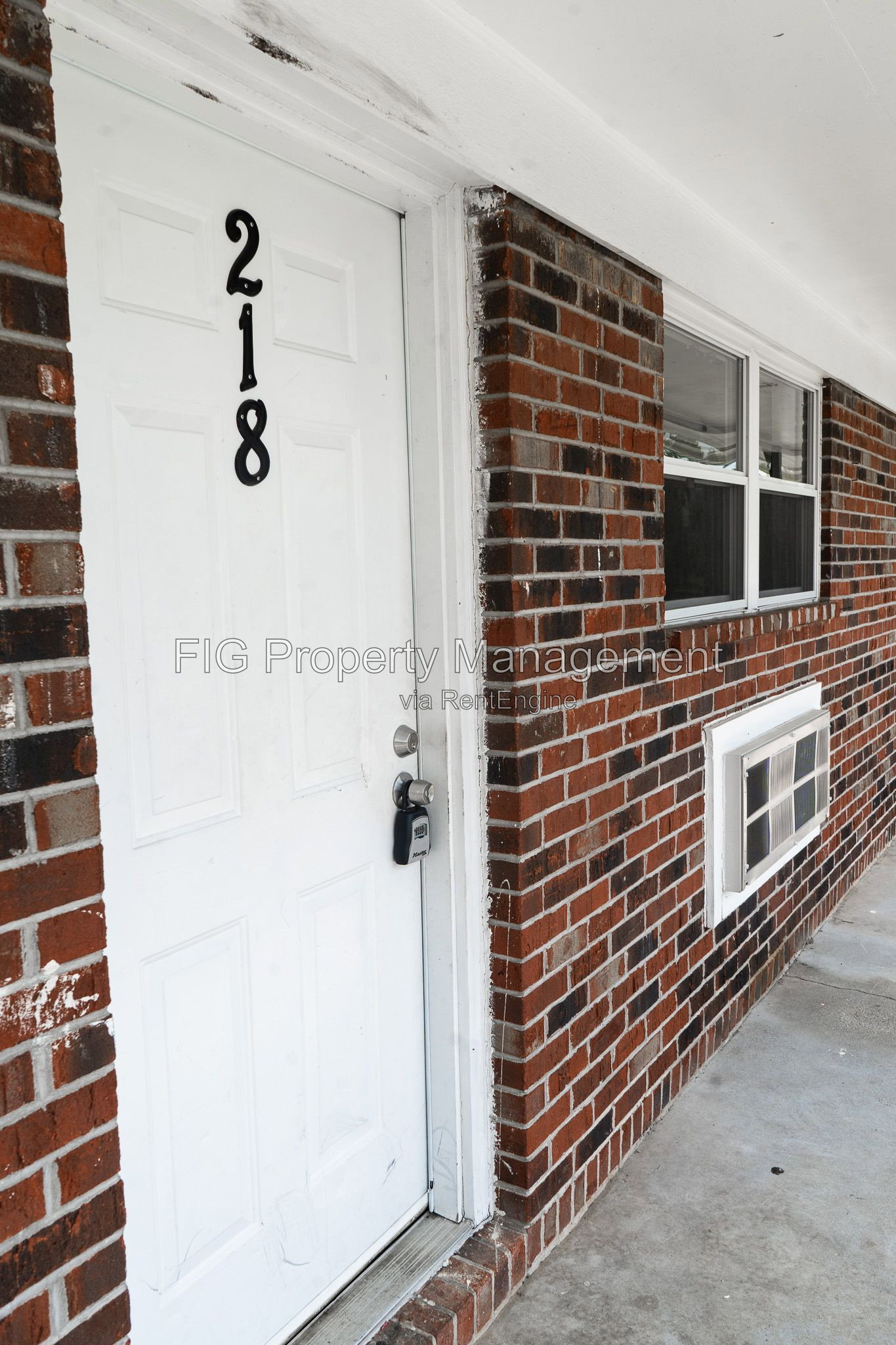 Gallery Image 0