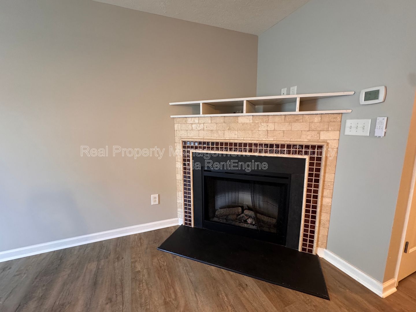 Gallery Image 17