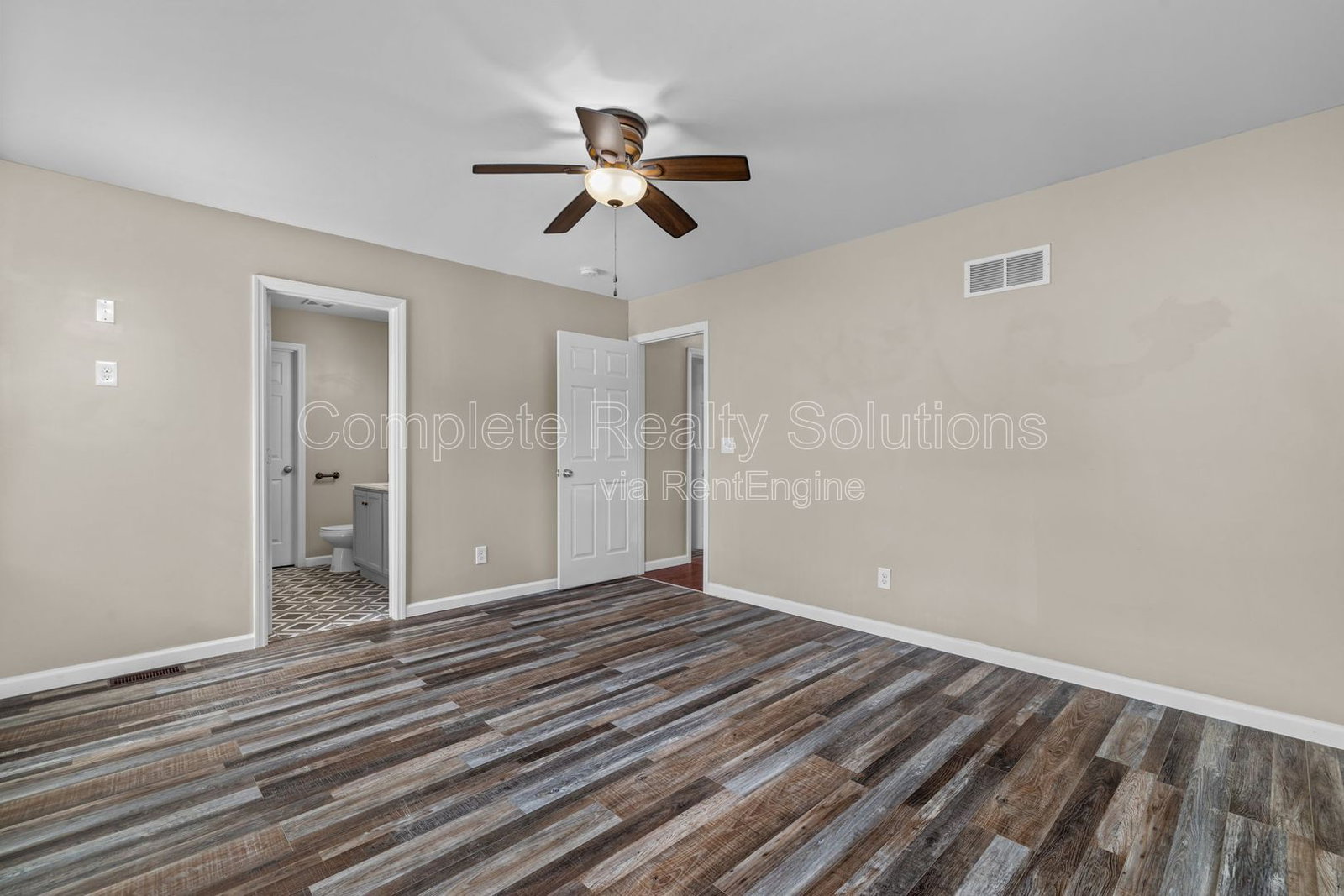 Gallery Image 21