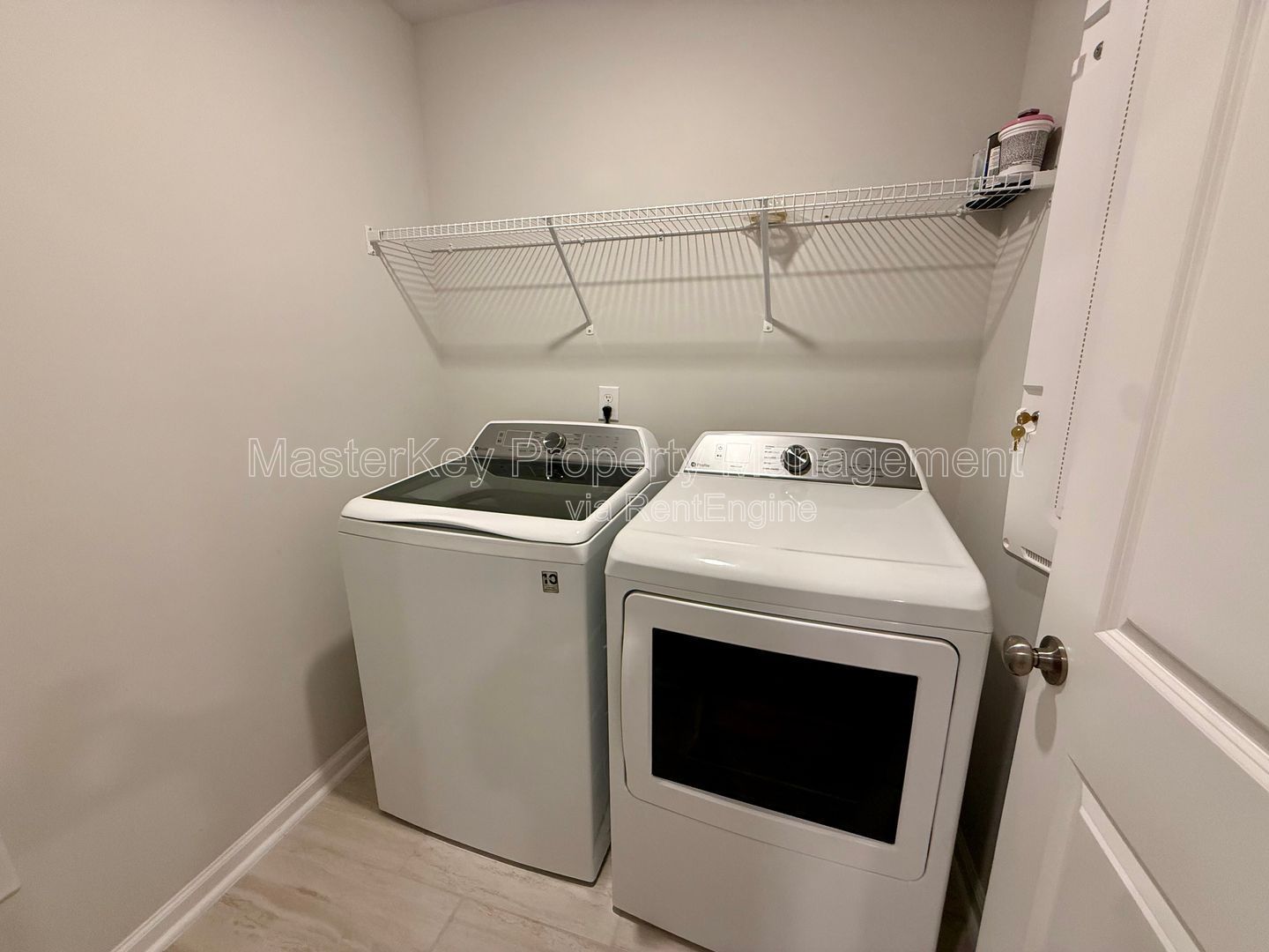 Gallery Image 13