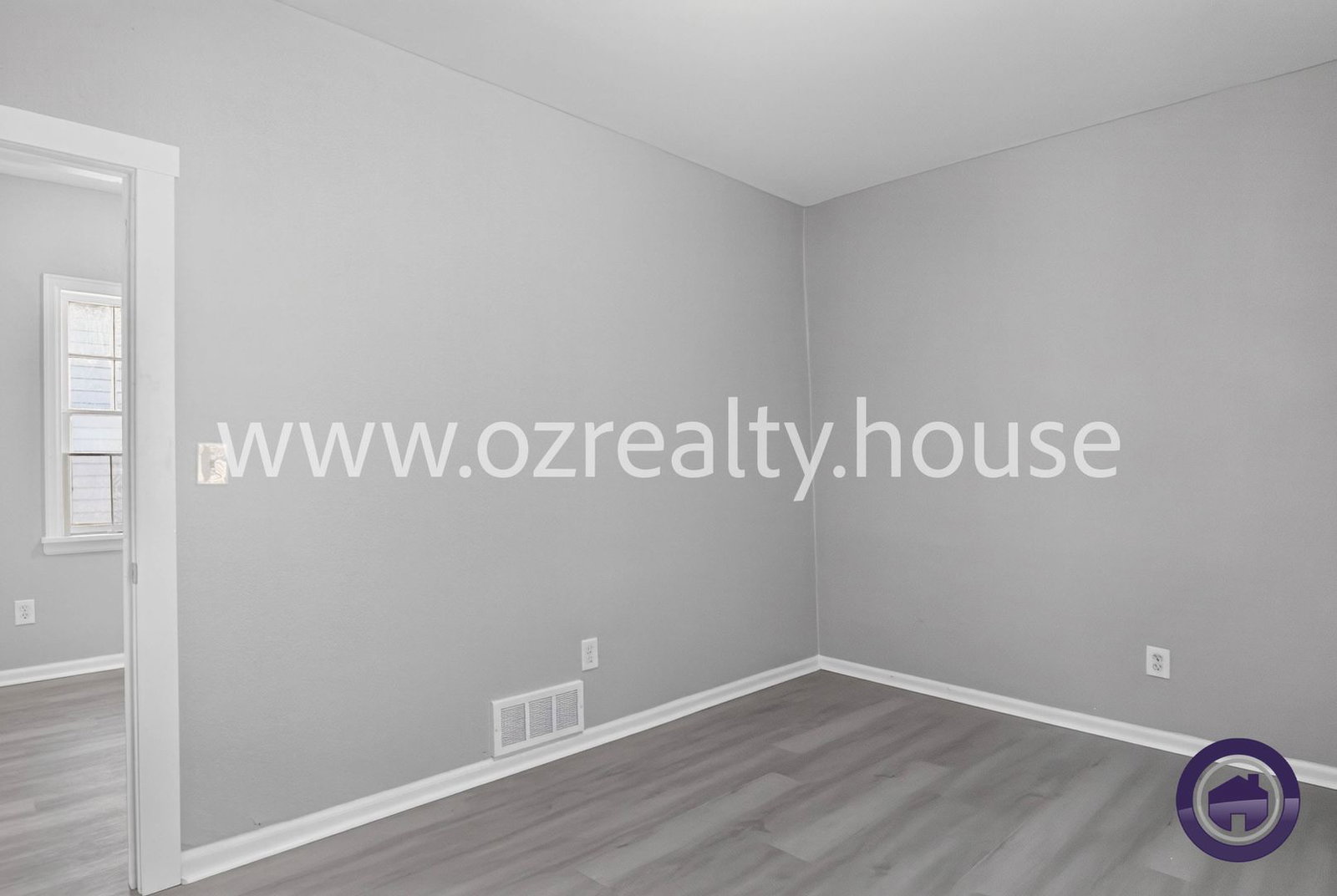 Gallery Image 17