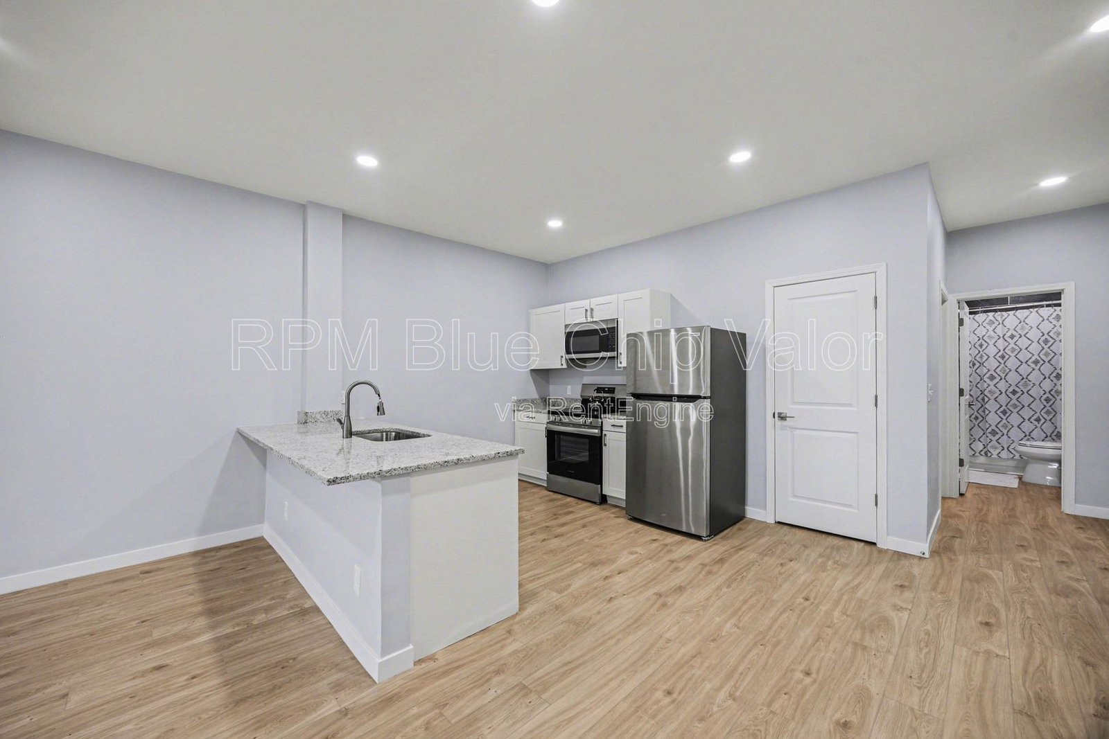 Gallery Image 0