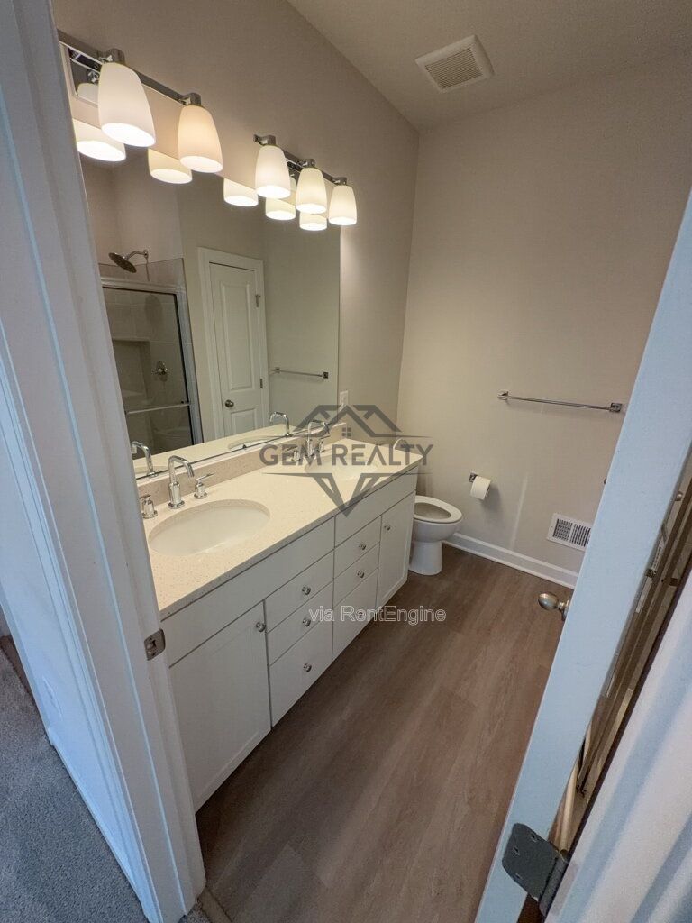 Gallery Image 30