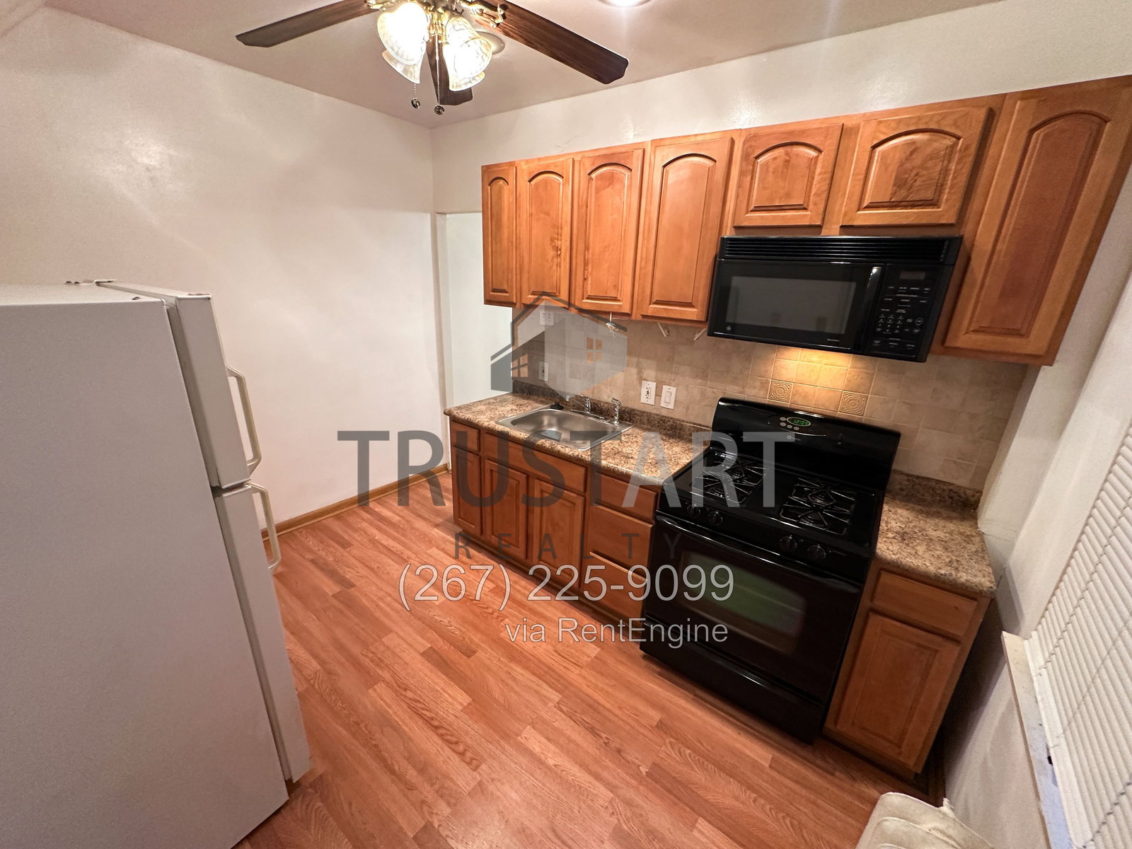 Gallery Image 0