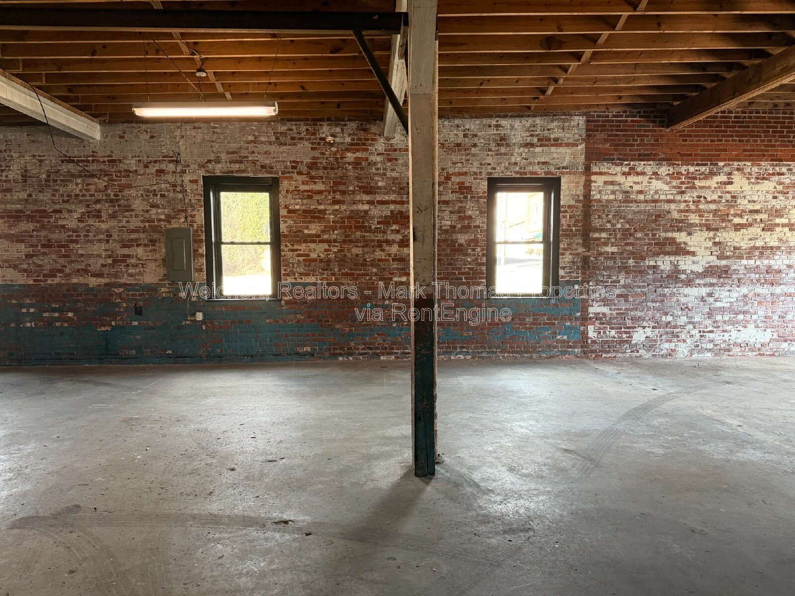 Gallery Image 17
