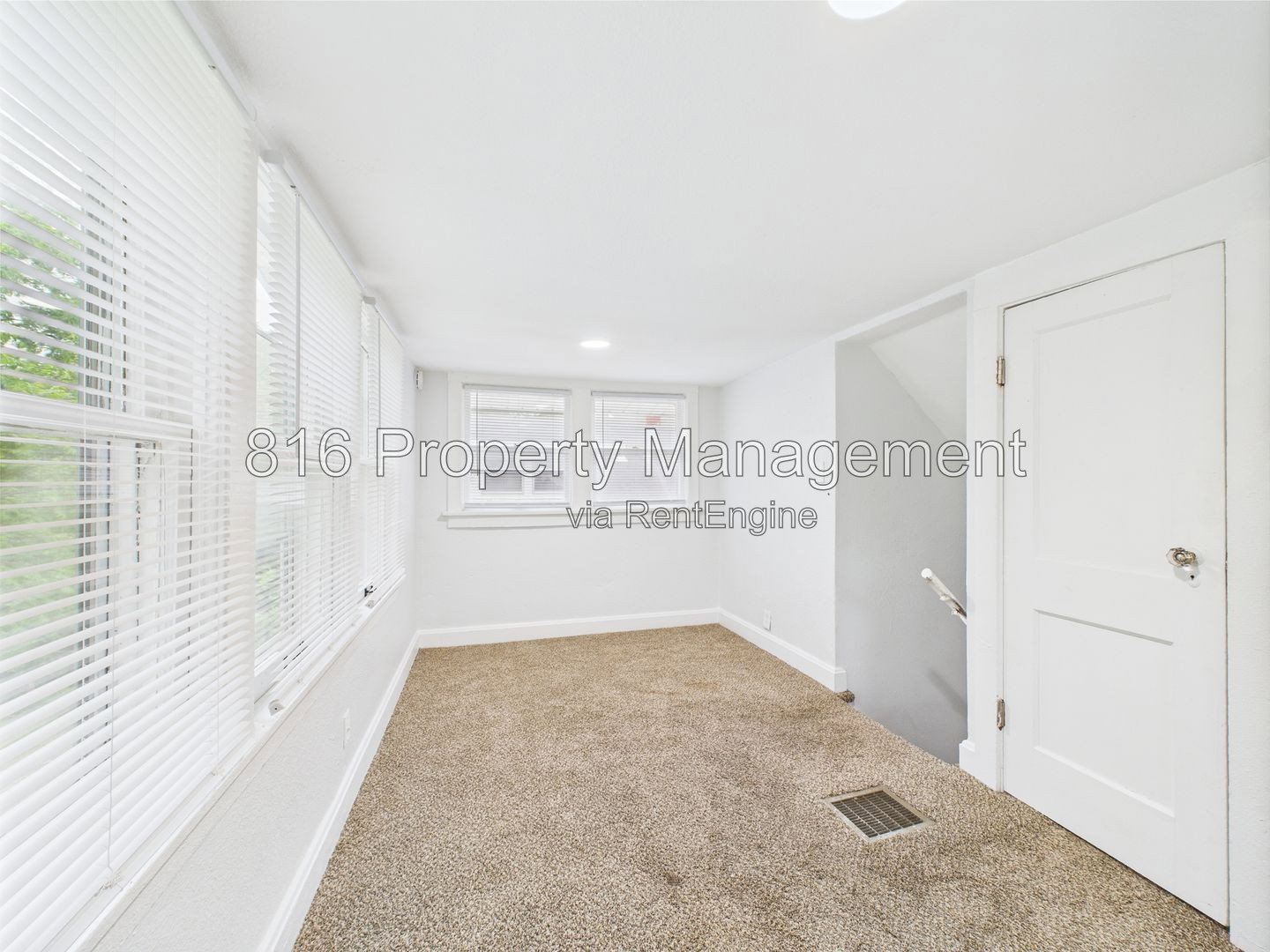 Gallery Image 17