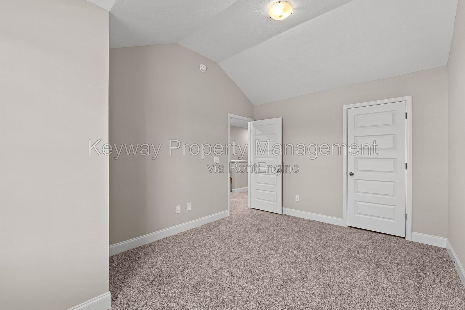 Gallery Image 18