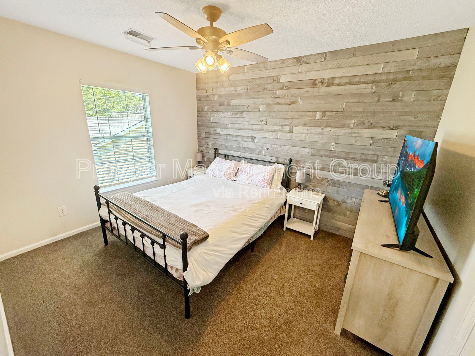 Gallery Image 18