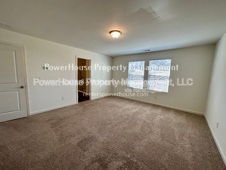 Gallery Image 36