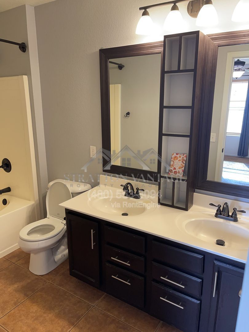 Gallery Image 11