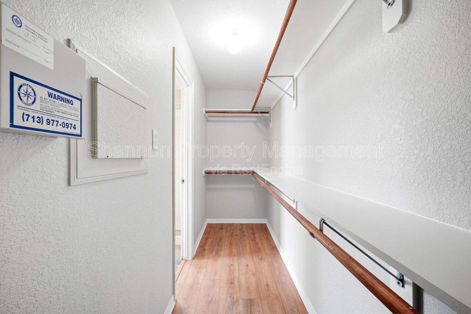 Gallery Image 18