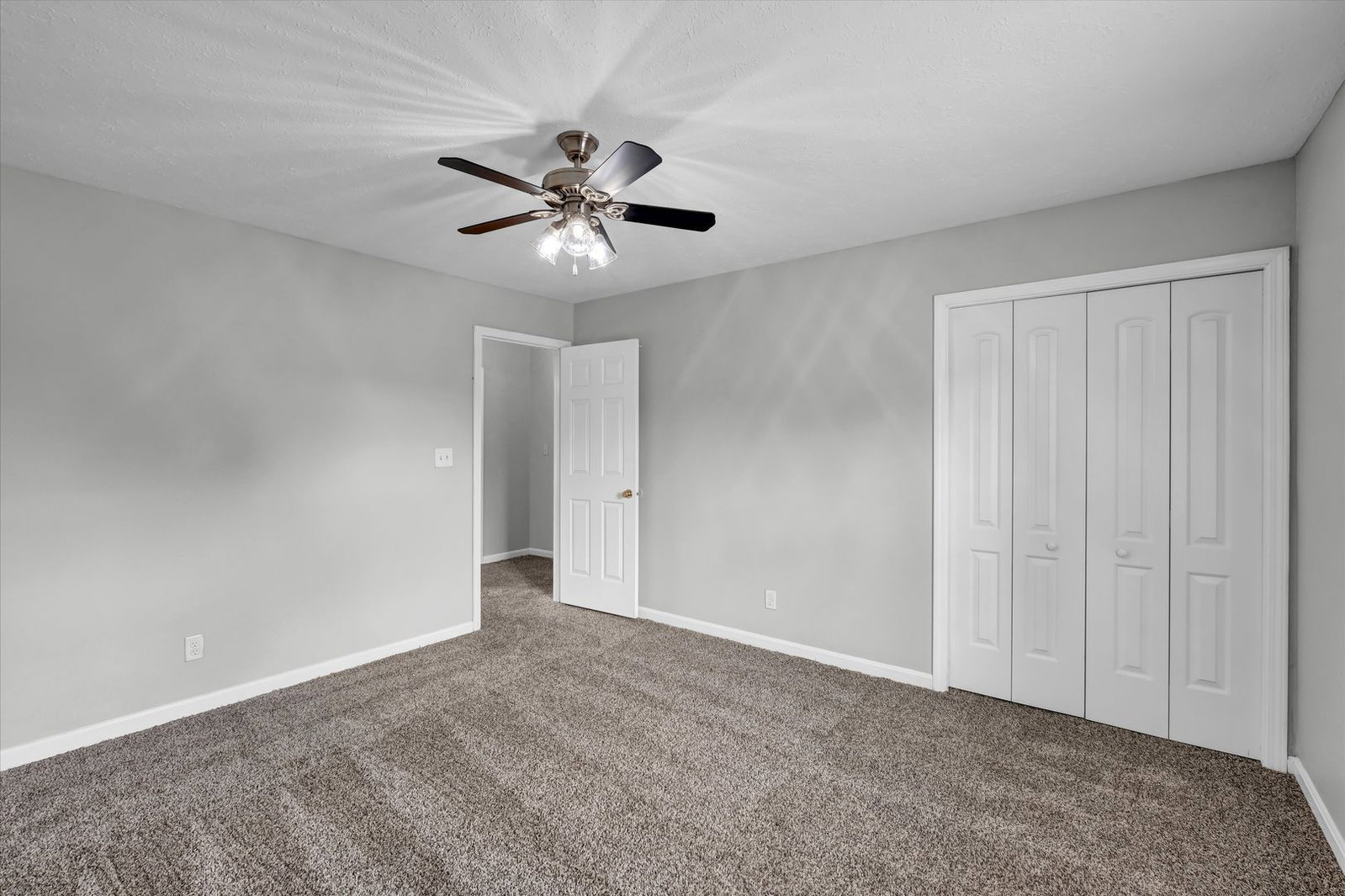 Gallery Image 16
