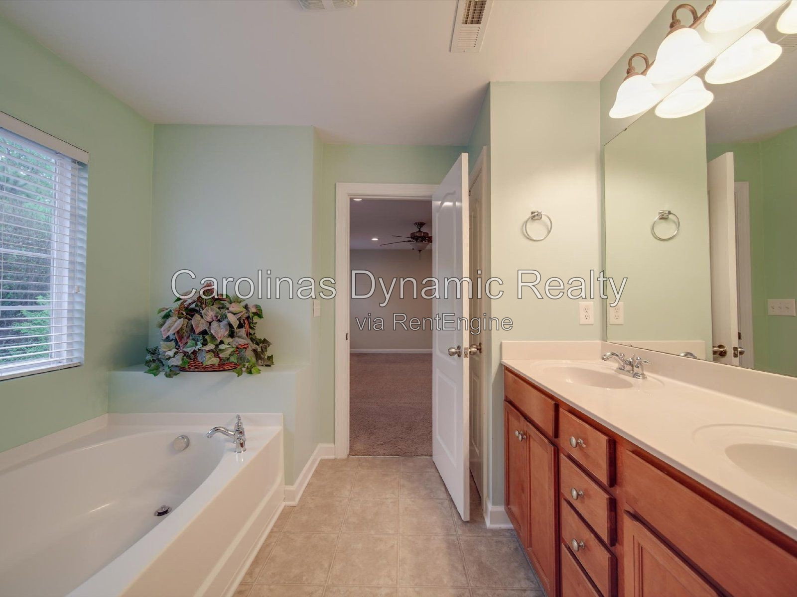 Gallery Image 70