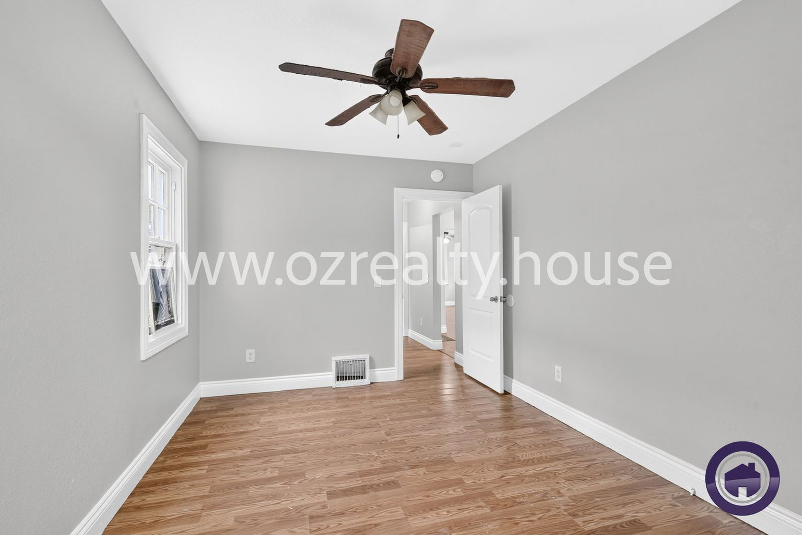 Gallery Image 15