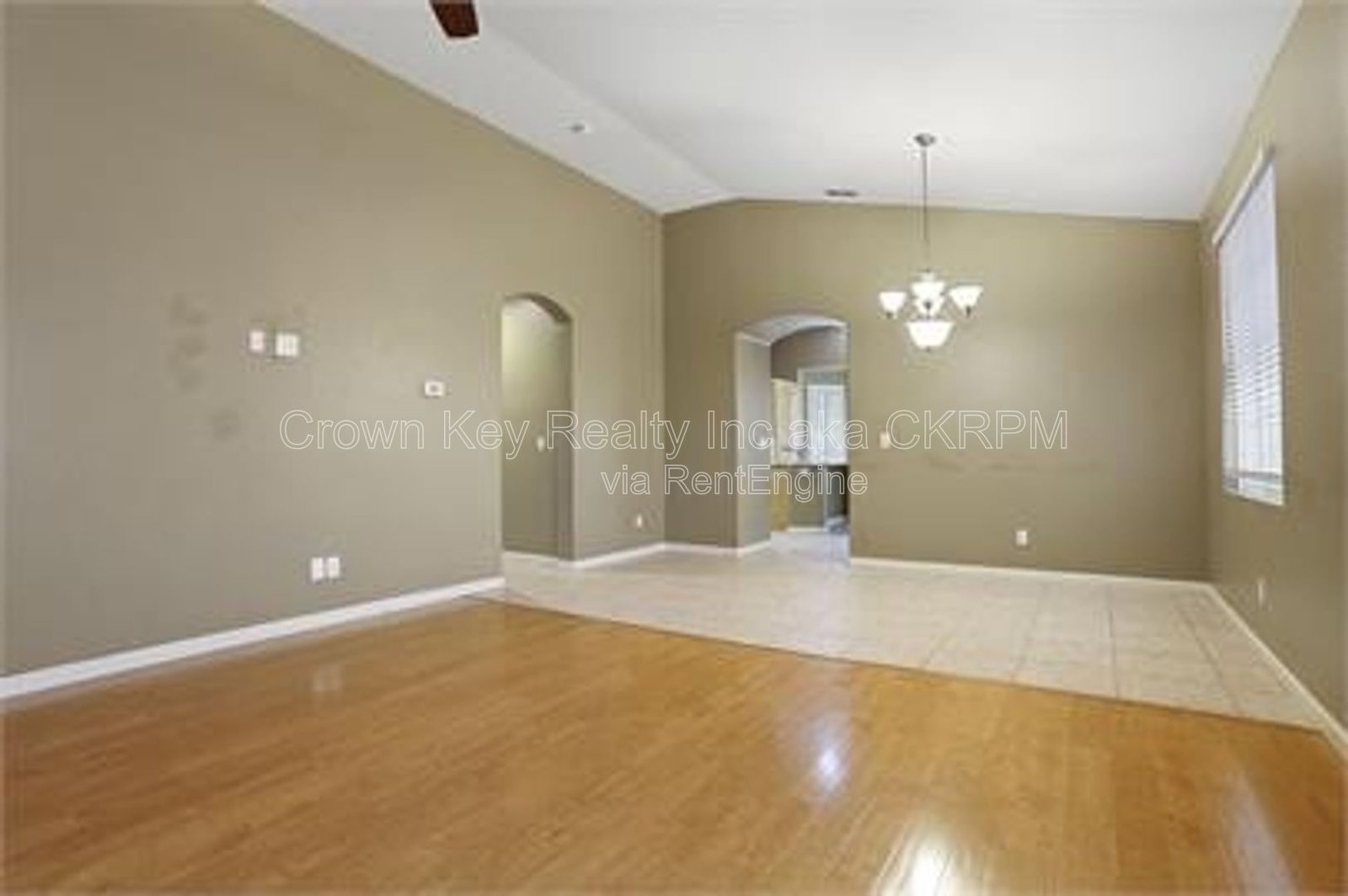 Gallery Image 25
