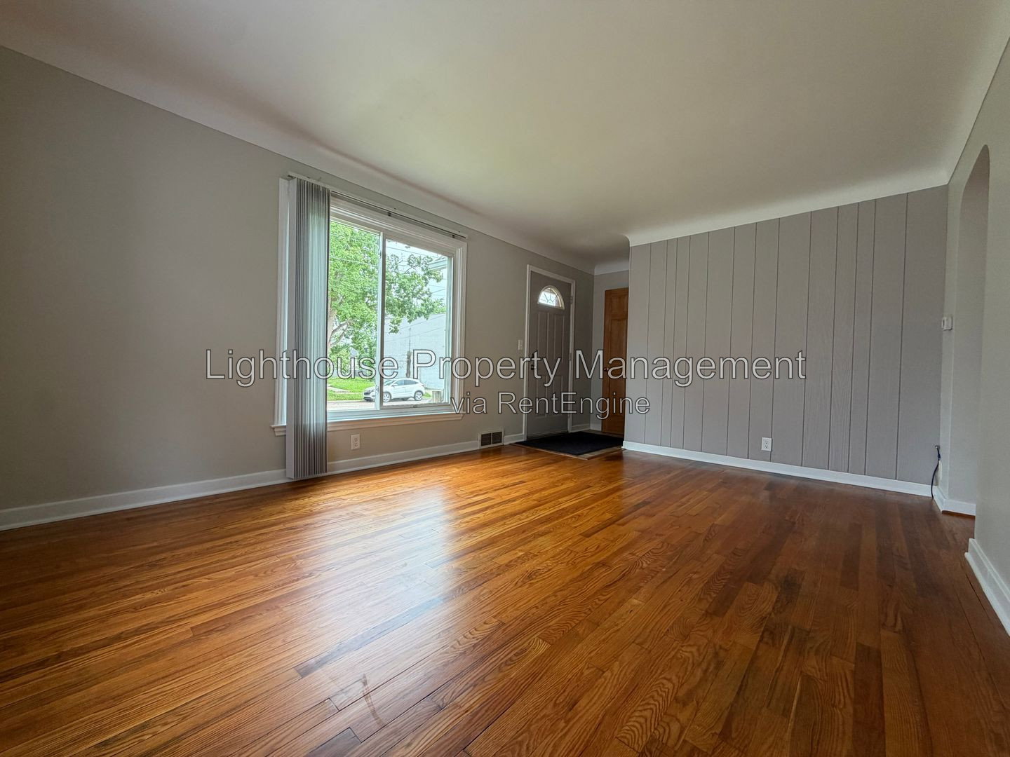 Gallery Image 16