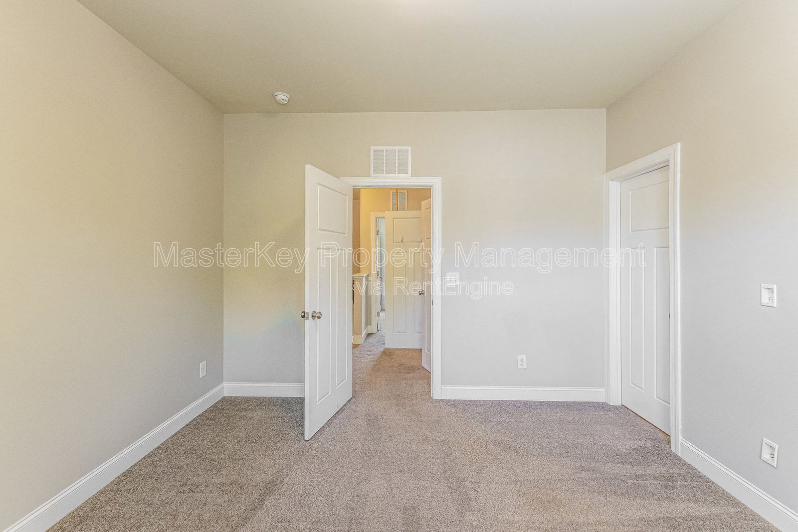 Gallery Image 19