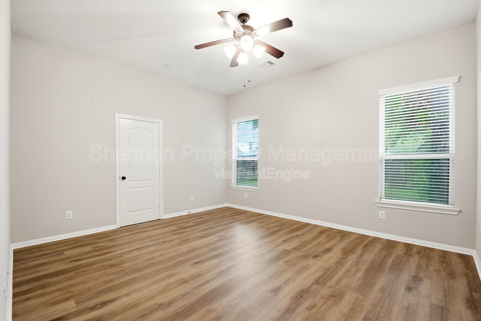 Gallery Image 20