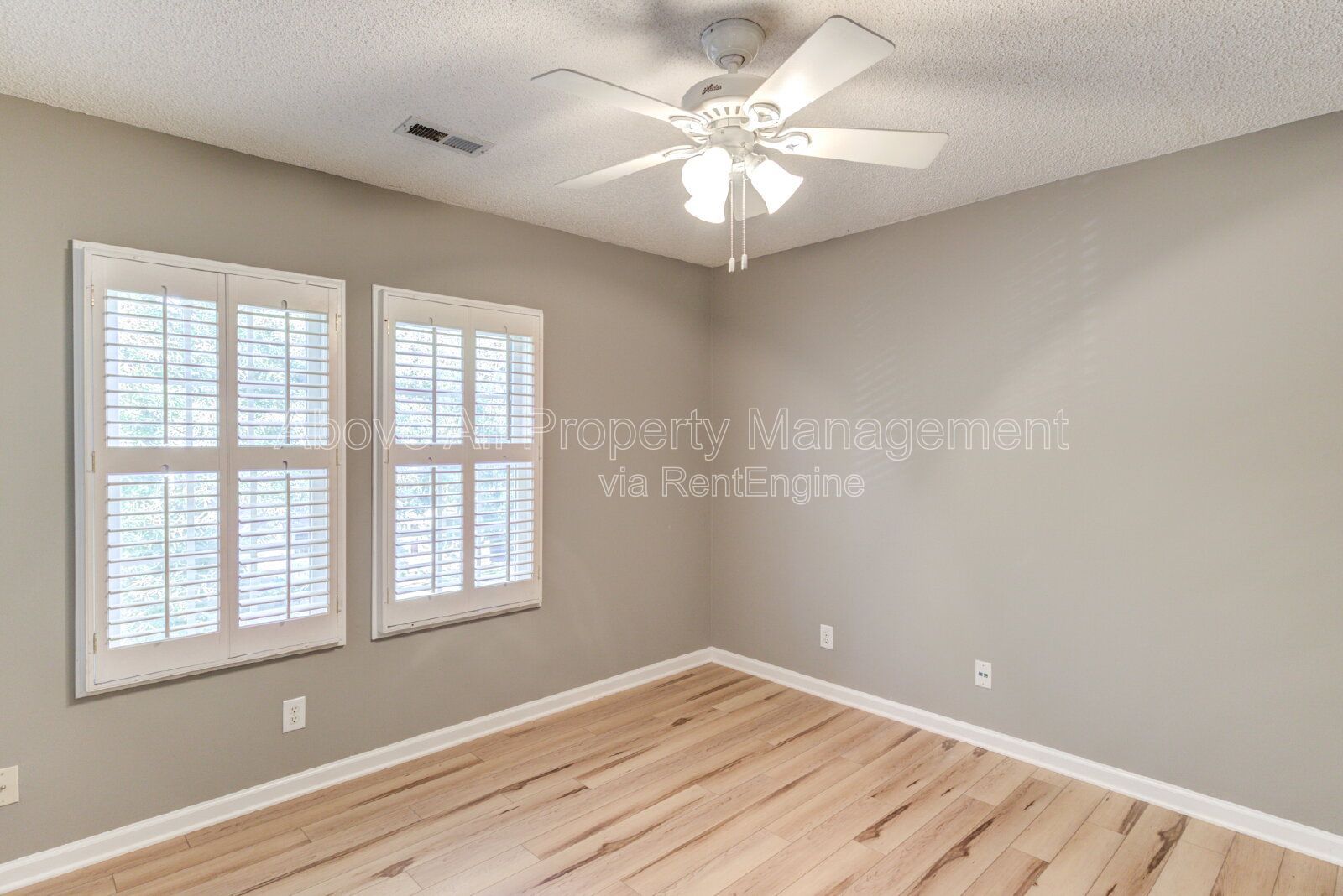 Gallery Image 37