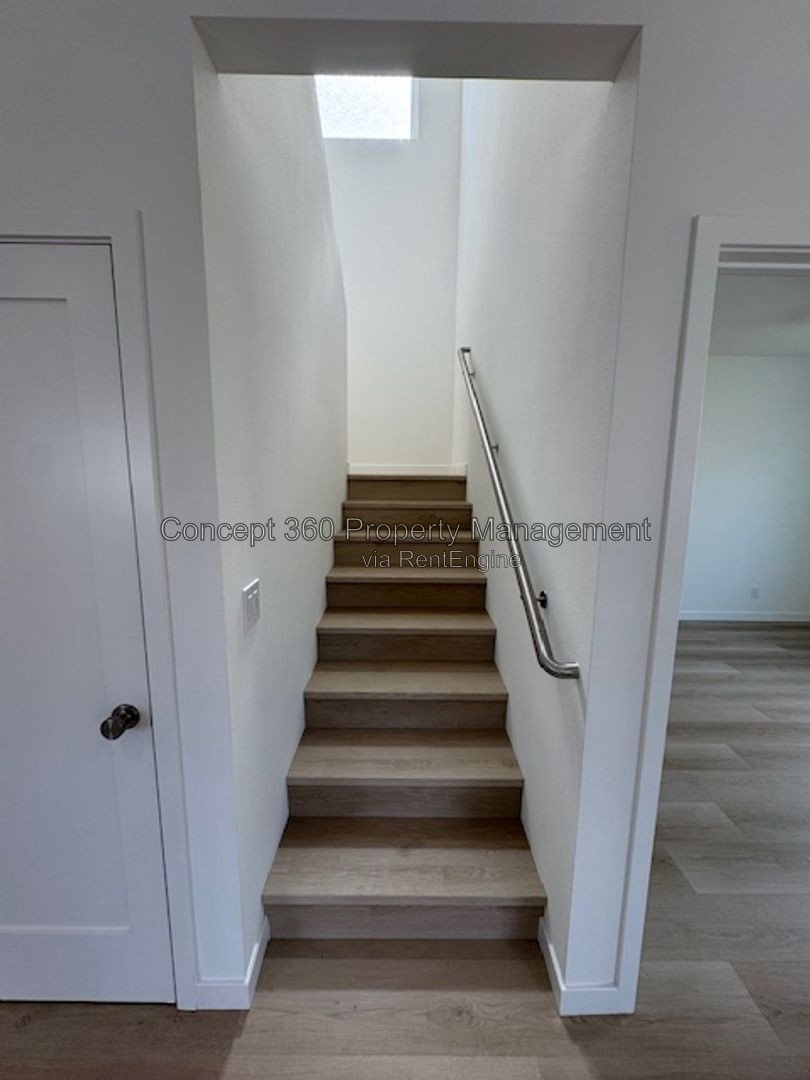 Gallery Image 33