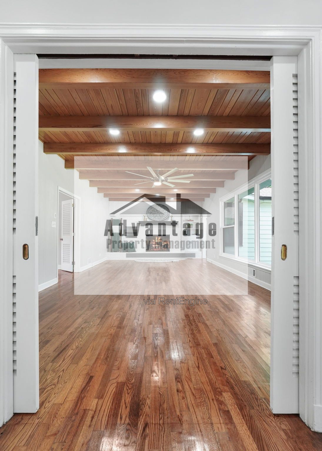 Gallery Image 19