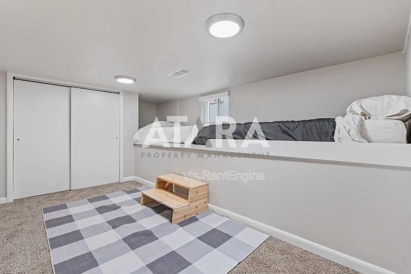 Gallery Image 35