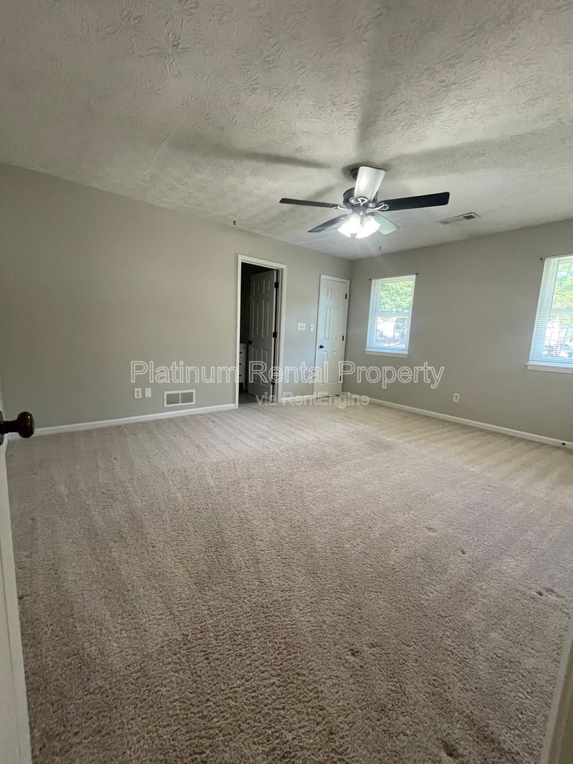 Gallery Image 26