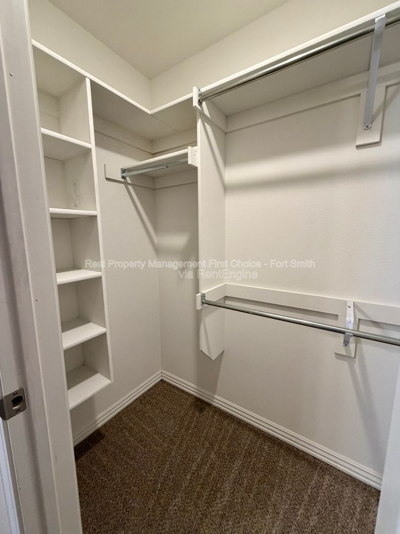 Gallery Image 17